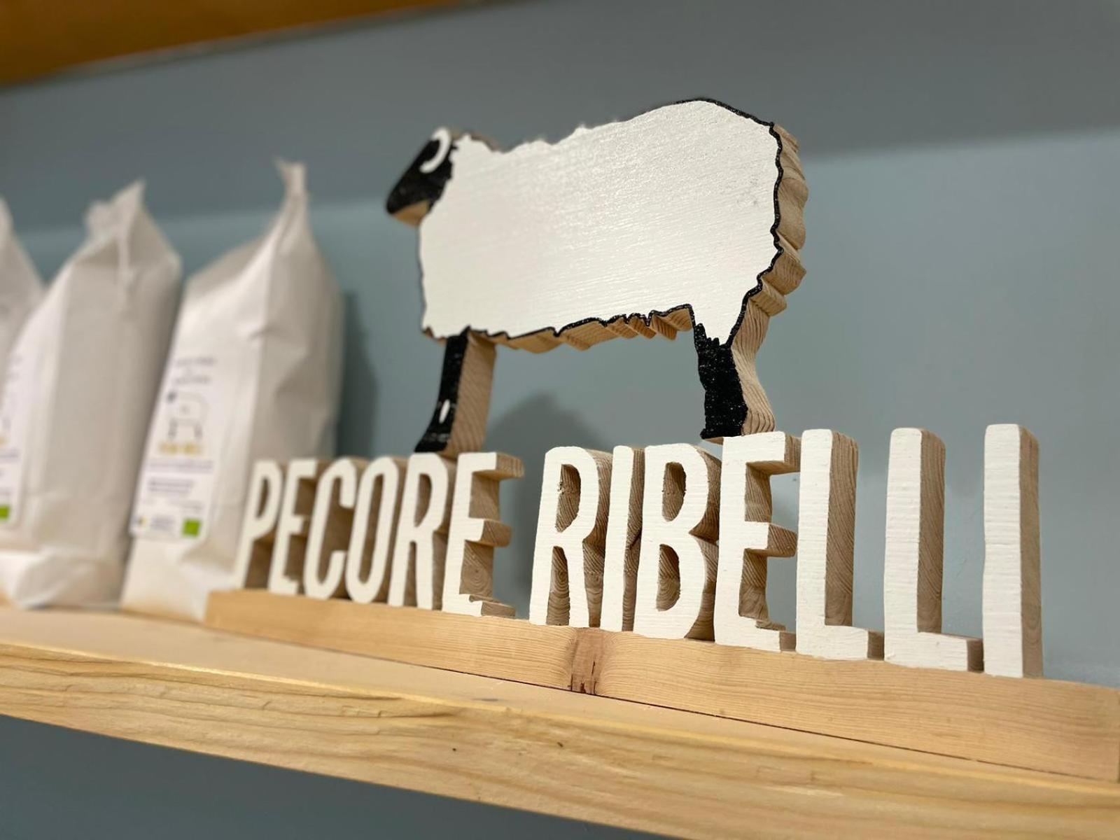 Pecore Ribelli Mira Ngoại thất bức ảnh